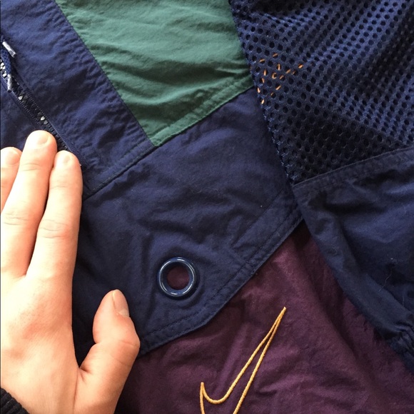 VTG Nike windbreaker/raincoat - Picture 3 of 7